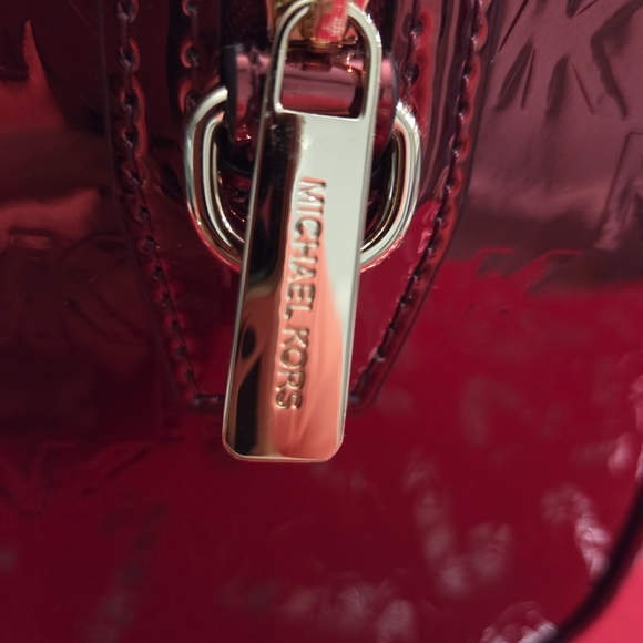 Michael Kors Cherry Red Metallic  Leather Satchel BRAND NEW - Picture 3 of 9
